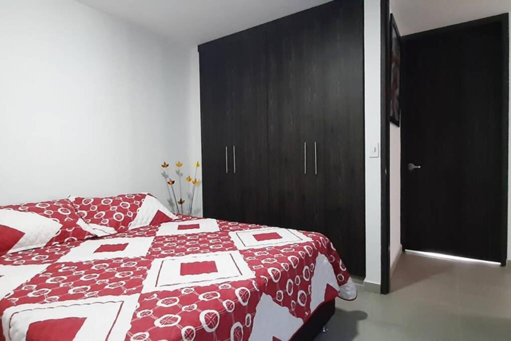 Apto Completo En Edif. Merlot-cerca Al Wt.center